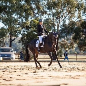 Meet your Posher, Annie